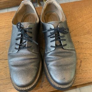 Comfortable and cute walking shoes